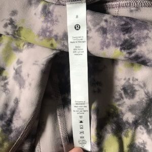 ⭐️2 for 45⭐️ NWOT SZ8 tie dye lululemon leggings 25” grey green and purple